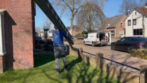 Schoorsteen onderhoud Gelderland ladder bus